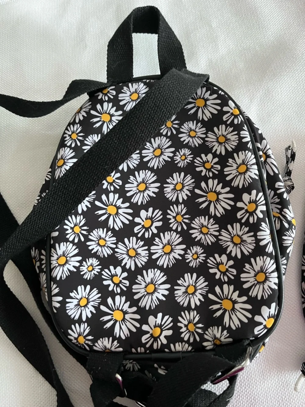 Art Class Daisy Print Kids Backpack and Pouch Set
